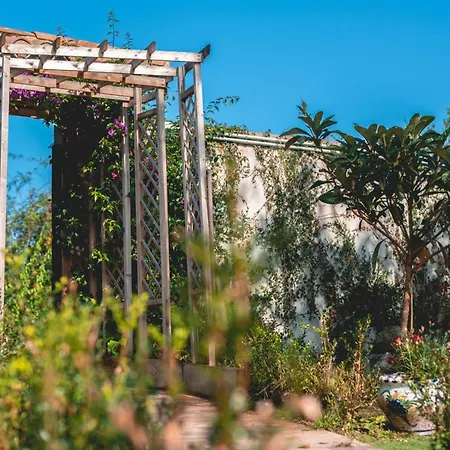 Сasa de vacaciones Jardines De *